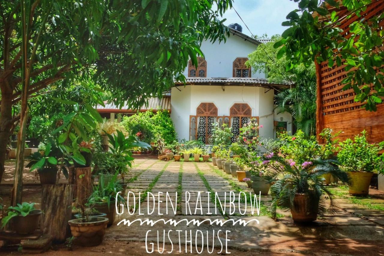 Golden Rainbow Guest House Dambulla Esterno foto